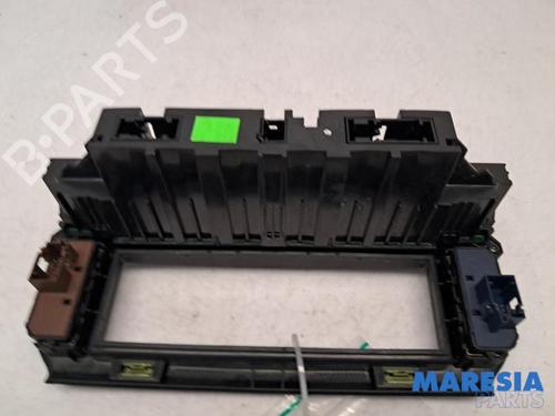 Climate control CITROËN C5 III Break (RW_) 2.0 i 16V (RWRFJC, RWRFJF) | BP31470582I5