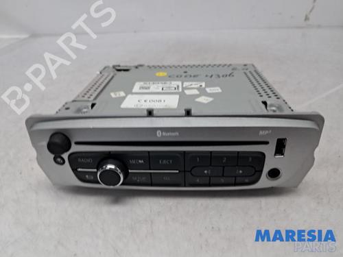 Used Radio Radio 39165008 39165008