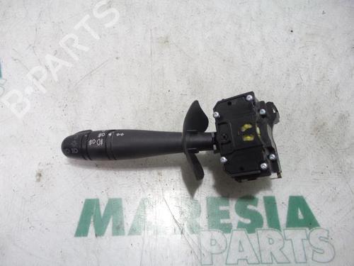 steering-column-stalk-renault-scenic-i-mpv-ja01_-fa0_-1999-2000-2001-2002-2003-2004-2005-2006-2007-2008-2009-2010-31389273 main image