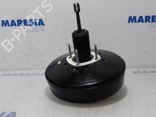 Used Servo brake OPEL VIVARO B Van (X82) 1.6 CDTI (05) (120 hp) 31445890