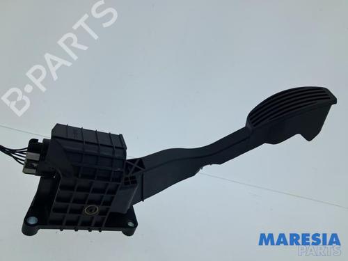 Pedal Pedal FIAT 500 (312_) 1.2 (312AXA1A) (69 hp) 36076664 36076664
