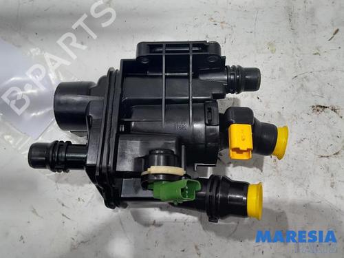 Used Thermostat housing CITROËN C3 III (SX) 1.2 THP 110 (SXHNPS, SXHNZT, SXHNZ6) (110 hp) 31531554