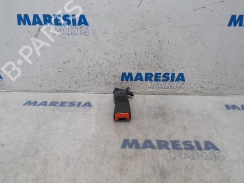 Engate do cinto FIAT 500 (312_) 1.2 (312AXA1A) (69 hp) 31497474