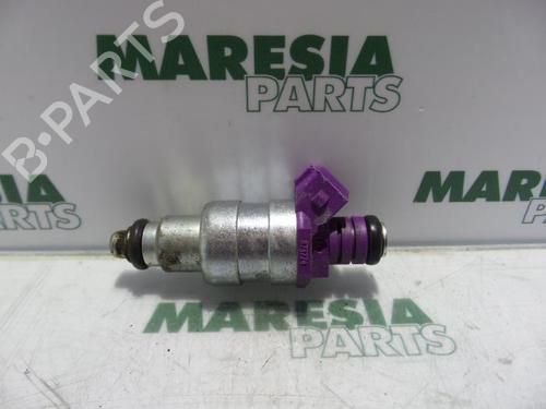 Used Injector RENAULT TWINGO I (C06_) 1.2 (C066, C068) (58 hp) 31458241