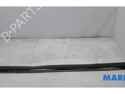 Andre Andre PEUGEOT 3008 I MPV (0U_) 2.0 HDi Hybrid4 (0URHCA) (200 hp) 39932589 39932589