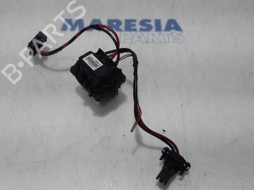 Used Electronic sensor PEUGEOT 207 CC (WD_) 1.6 16V (120 hp) 31514704