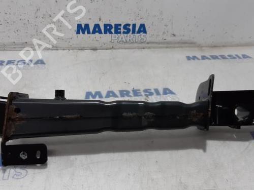 Used Subframe RENAULT MEGANE IV Hatchback (B9A/M/N_) 1.2 TCe 100 (B9MS) (100 hp) 31520663