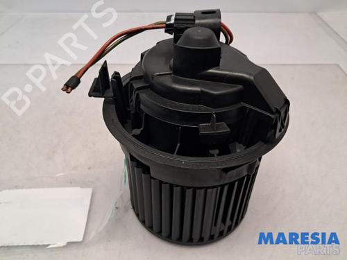 Used Heater blower motor RENAULT CLIO IV Grandtour (KH_) 0.9 TCe 90 (90 hp) 31410777