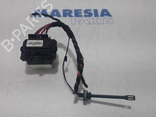 electronic-sensor-renault-megane-iii-hatchback-bz01_-b3_-2008-31390585 main image