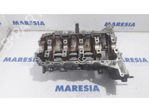 Used Front right seatbelt PEUGEOT 5008 (0U_, 0E_) 1.6 16V (120 hp) 31393927