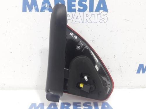 Right taillight PEUGEOT 2008 I (CU_) 1.2 VTi | BP31532362C35