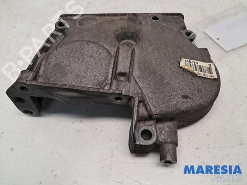 Used Timing cover Timing cover RENAULT SCÉNIC II (JM0/1_) 1.6 (JM0C, JM0J, JM1B) (113 hp) 31516666 31516666