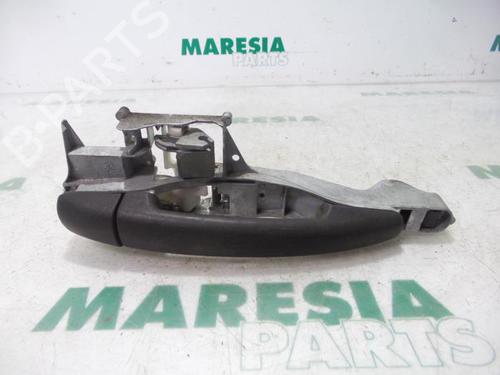 Used Front right exterior door handle CITROËN C3 Picasso (SH_) 1.6 HDi (90 hp) 31497408