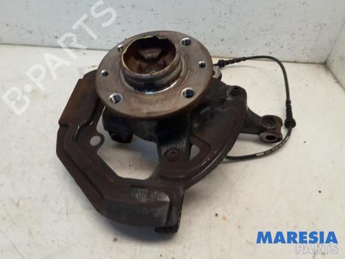 Right front steering knuckle RENAULT TWINGO III (BCM_, BCA_) 1.0 SCe 70 | BP31498454M26