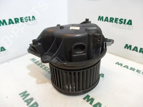 Used Heater blower motor FIAT PUNTO (188_) 1.2 60 (188.030, .050, .130, .150, .230, .250) (60 hp) 31399691