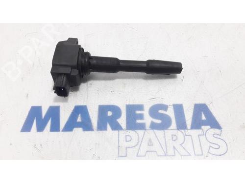 Used Ignition coil RENAULT KANGOO / GRAND KANGOO II (KW0/1_) 1.2 TCe 115 (KW02, KW14) (115 hp) 31517950