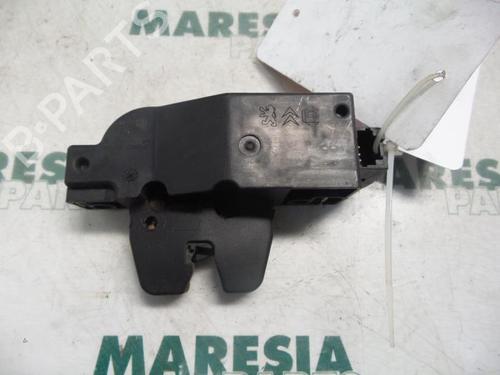 electronic-module-peugeot-407-sw-6e_-6d_-2004-2005-2006-2007-2008-2009-2010-2011-31392896 main image