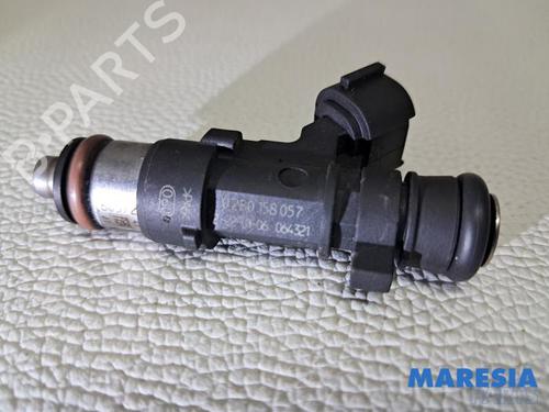 Injecteur PEUGEOT 307 Break (3E) 1.6 16V (109 hp) 32011764