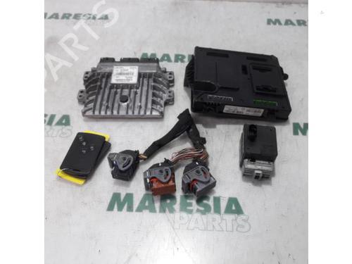 Used Engine control unit (ECU) RENAULT MEGANE III Grandtour (KZ0/1) 1.5 dCi (KZ0C, KZ1A) (90 hp) 31435752