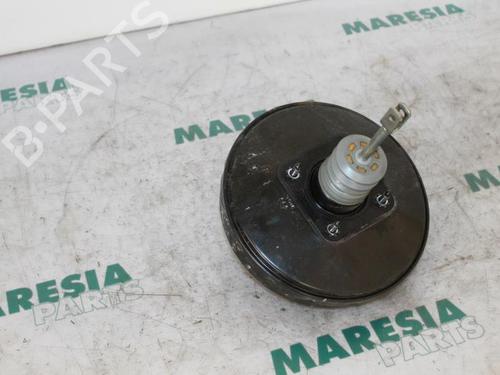 Used Servo brake RENAULT TWINGO II (CN0_) 1.2 16V (CN0K, CN0V, CN0A) (76 hp) 31533648