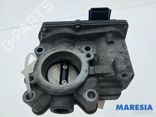 Boîtier papillon RENAULT MEGANE CC (EZ0/1_) 1.4 TCe (EZ0F, EZ1V) (131 hp) 32133038