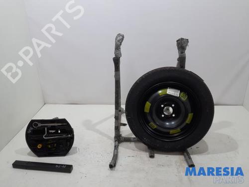 Used Jack Kit PEUGEOT 3008 I MPV (0U_) 1.6 THP (156 hp) 31448658