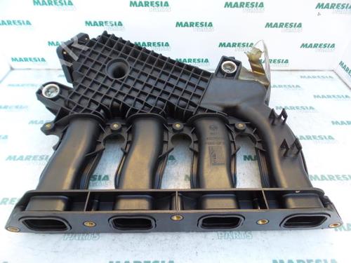 Injection rail FIAT STILO (192_) 1.6 16V (192_XB1A) | BP31460778M98