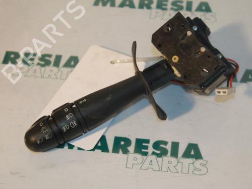 Used Steering column stalk RENAULT MEGANE I (BA0/1_) 1.6 e (BA0F, BA0S) (90 hp) 31444699