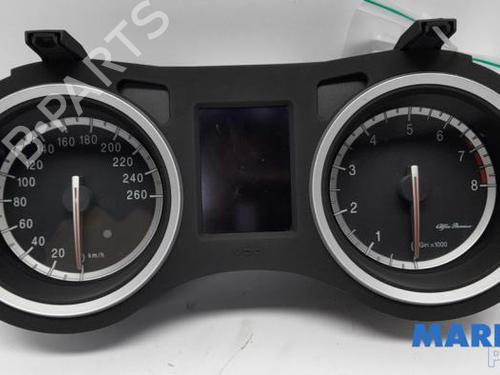 Used Instrument cluster ALFA ROMEO 159 (939_) 2.2 JTS (939AXB1B, 939AXB11) (185 hp) 31514567