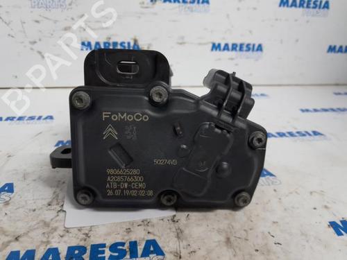 Throttle body CITROËN JUMPY III Van (V_) 2.0 BlueHDi 120 | BP31501411M82