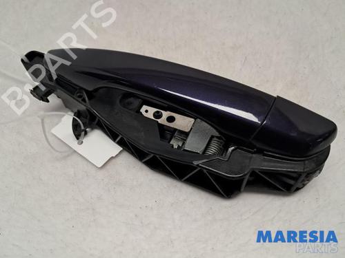 klamka-zewnetrzna-drzwi-tylnych-lewych-citroen-c4-cactus-2014-31507192 main image