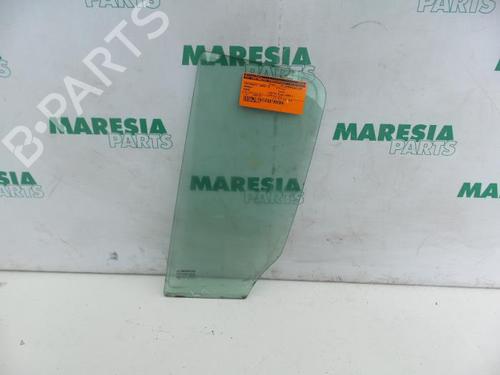 front-left-quarter-glass-renault-modus-grand-modus-fjp0_-2004-31486303 main image
