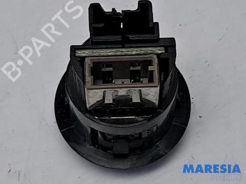 Other PEUGEOT 2008 I (CU_) 1.2 VTi | BP31440330O1