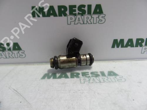 Used Injector FIAT PUNTO (188_) 1.2 60 (188.030, .050, .130, .150, .230, .250) (60 hp) 31493081