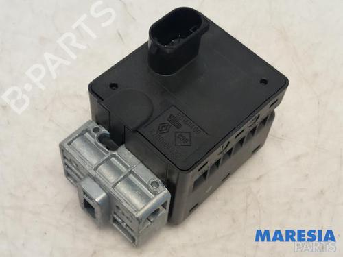 Engine control unit (ECU) RENAULT SCÉNIC III (JZ0/1_) 1.4 16V (JZ0F, JZ1V) | BP31399440M57 