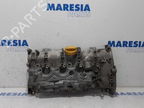 Used Valve cover RENAULT ESPACE IV (JK0/1_) 2.0 (JK0A, JK1D, JK0N) (170 hp) 31436110