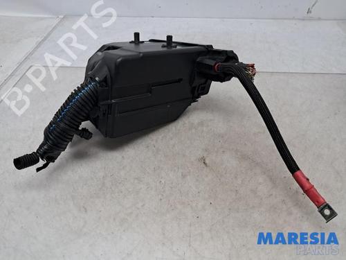 Fuse box FIAT 500 (312_) 1.2 (312AXA1A) | BP31459464E1