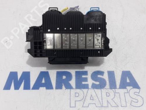 Used Fuse box FIAT SCUDO Van (270_, 272_) 2.0 D Multijet (120 hp) 31390936