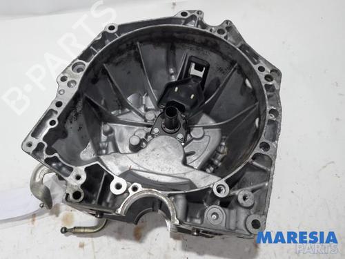 Used Manual Gearbox (For Parts) PEUGEOT 5008 (0U_, 0E_) 1.6 16V (120 hp) 31483294