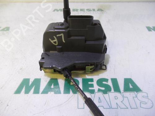 Used Electronic module RENAULT SCÉNIC II (JM0/1_) 1.9 dCi (JM0G, JM12, JM1G, JM2C) (120 hp) 31523967