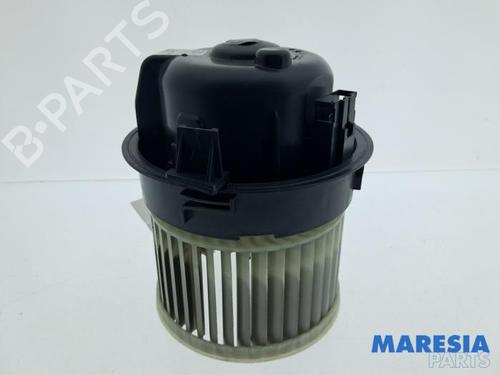 Used Heater blower motor Heater blower motor OPEL CORSA F (P2JO) 1.2 (68) (101 hp) 40235516 40235516
