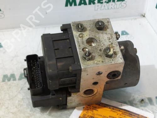 Used ABS pump ABS pump ALFA ROMEO 145 (930_) 1.4 i.e. 16V T.S. (930.A3A) (103 hp) 31403856 31403856