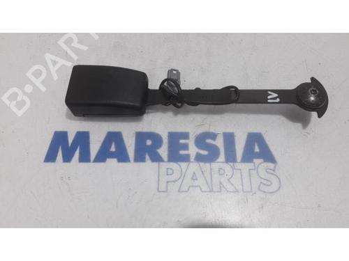 seat-buckle-renault-megane-iv-grandtour-k9amn_-2016-31512308 main image