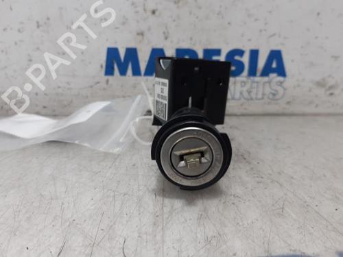 Used Ignition barrel FIAT 500 (312_) 1.4 (312AXC1B, 312CXC1B) (100 hp) 31445196