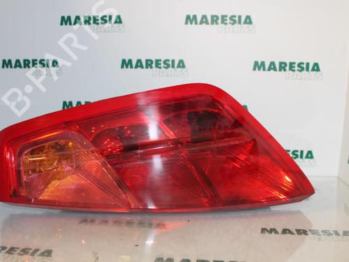 Used Right taillight FIAT GRANDE PUNTO (199_) 1.3 D Multijet (75 hp) 31505754
