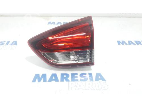 Used Right taillight RENAULT CLIO IV Grandtour (KH_) 0.9 TCe 90 (90 hp) 31530838