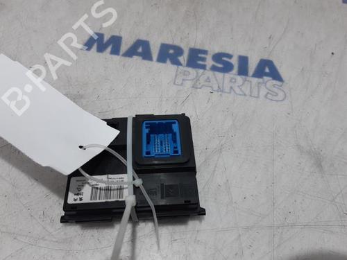 electronic-module-citroen-c4-cactus-2014-31443641 main image