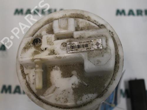 Used Fuel pump RENAULT CLIO III (BR0/1, CR0/1) 1.2 16V (BR02, BR0J, BR11, CR02, CR0J, CR11) (75 hp) 31431322