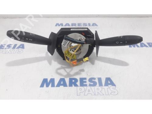 Used Switch FIAT 500 (312_) 0.9 (312AXG1A, 312.AXG11) (86 hp) 31481382