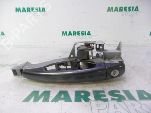 front-left-exterior-door-handle-peugeot-5008-0u_-0e_-2009-2010-2011-2012-2013-2014-2015-2016-2017-31485103 main image